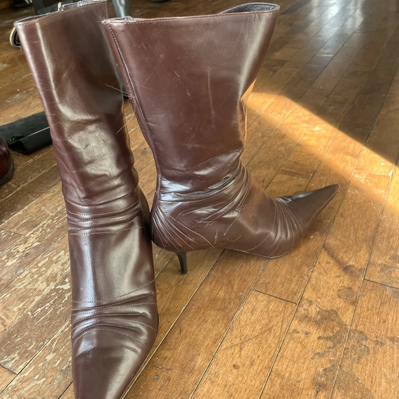 Vero Cuoio Dark Brown Heeled Boots - Picture 2 of 4